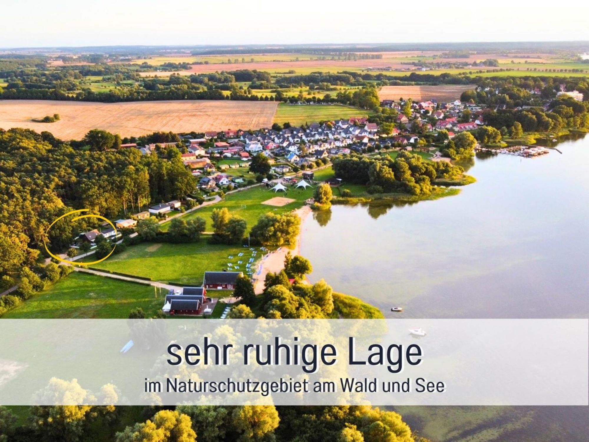 Strandhaus Mathea - Ruhige Lage Direkt Am Fleesensee - Parkplatz, Kamin, Sauna - Familienfreundlich Unter Gohren Екстер'єр фото